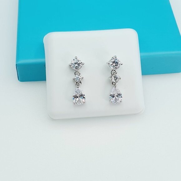 925 Sterling Silver CZ Beautiful Earrings for Women, 1USPAR4248 - Picture 8 of 11